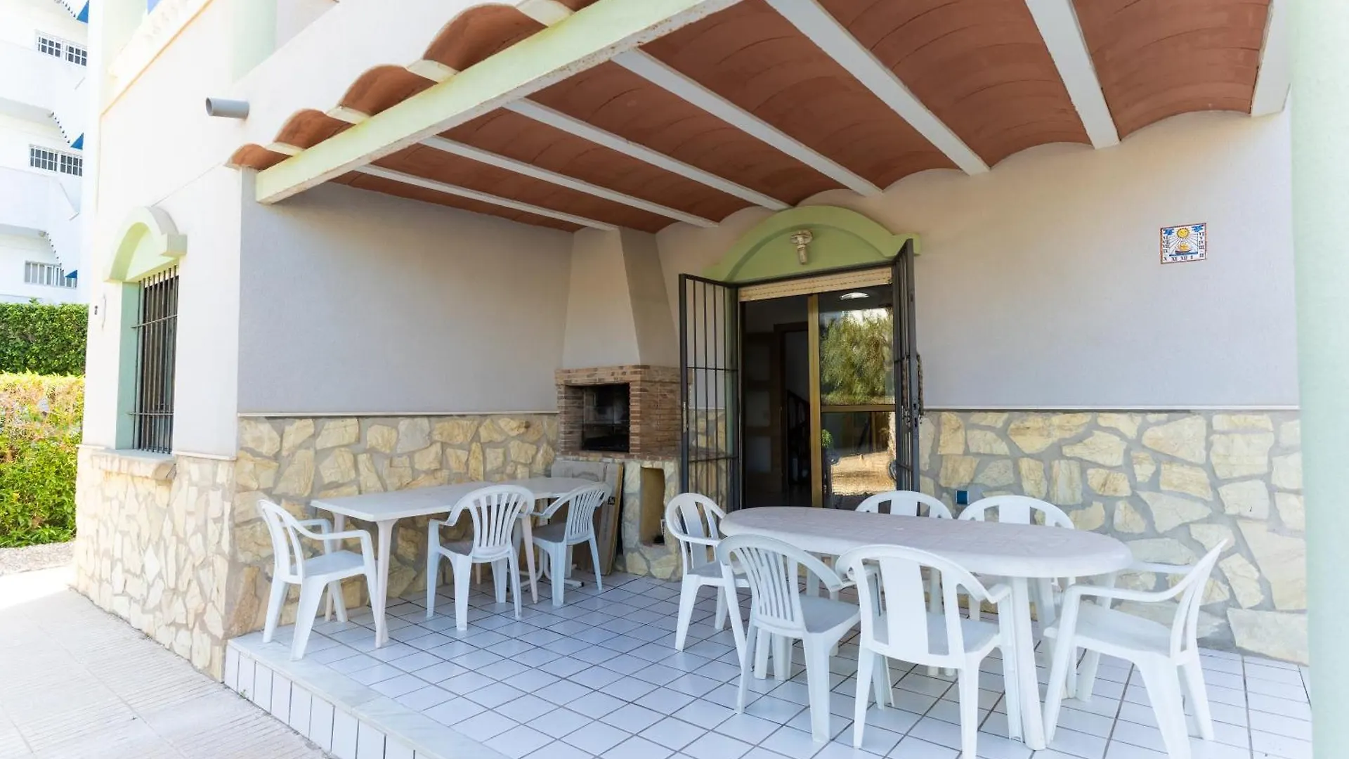Trendyhomes Chalet Con Piscina Roquetas de Mar Spain