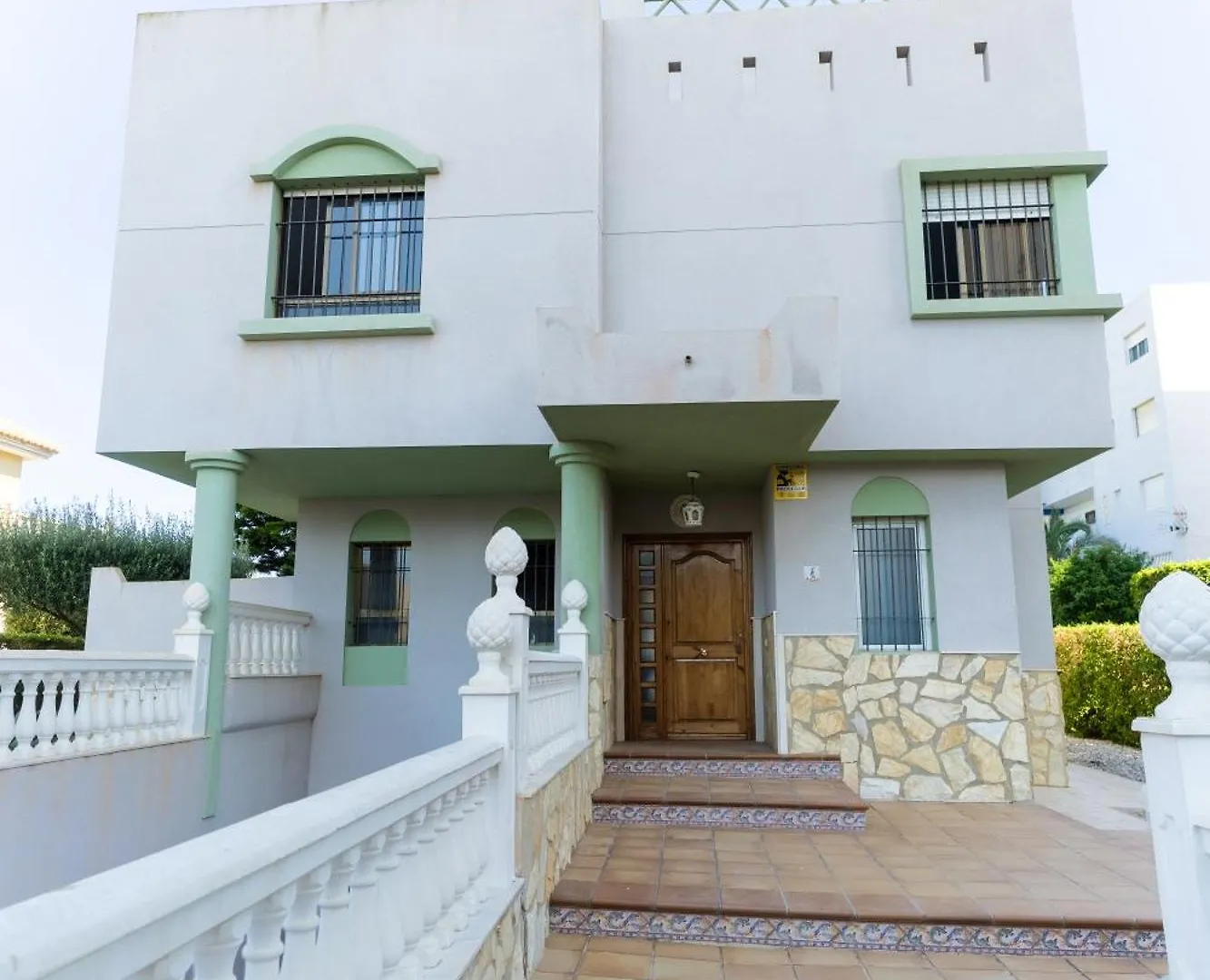 Trendyhomes Chalet Con Piscina Roquetas de Mar