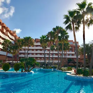 Arena Center Aparthotel